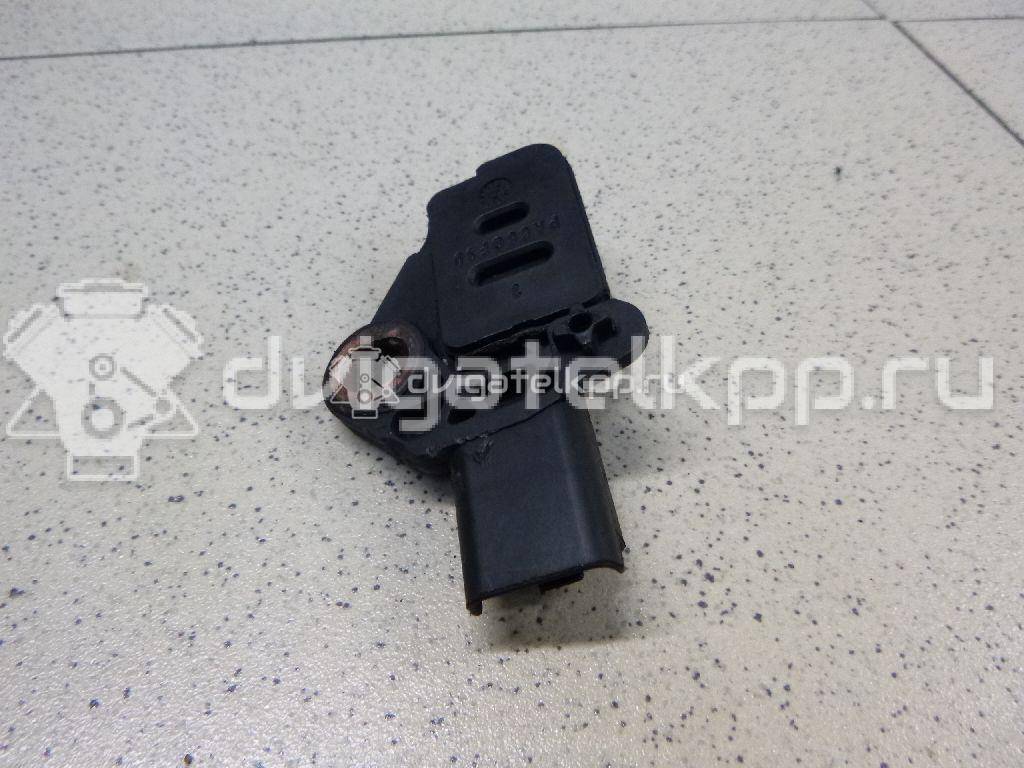 Фото Датчик положения коленвала  1231925 для Ford Focus / C-Max / Galaxy / Kuga / S-Max {forloop.counter}}