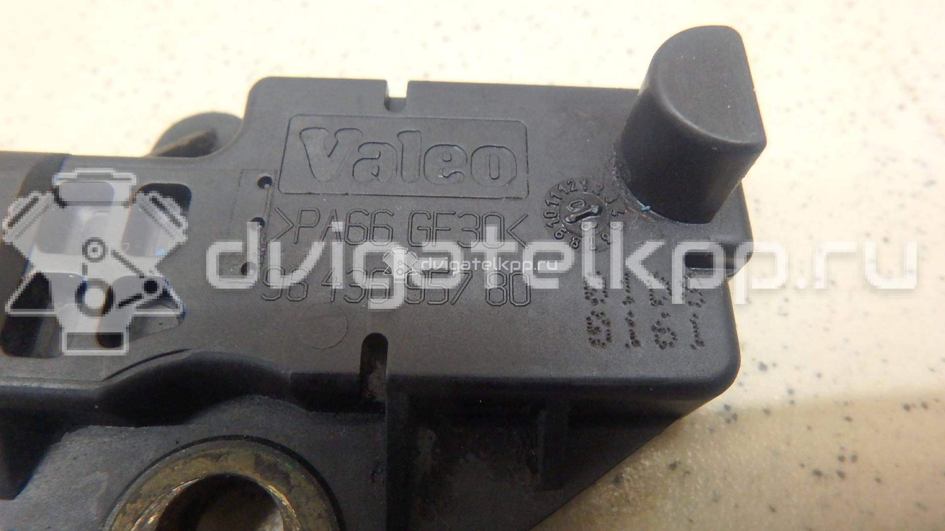 Фото Датчик положения коленвала  1231925 для Ford Focus / C-Max / Galaxy / Kuga / S-Max {forloop.counter}}