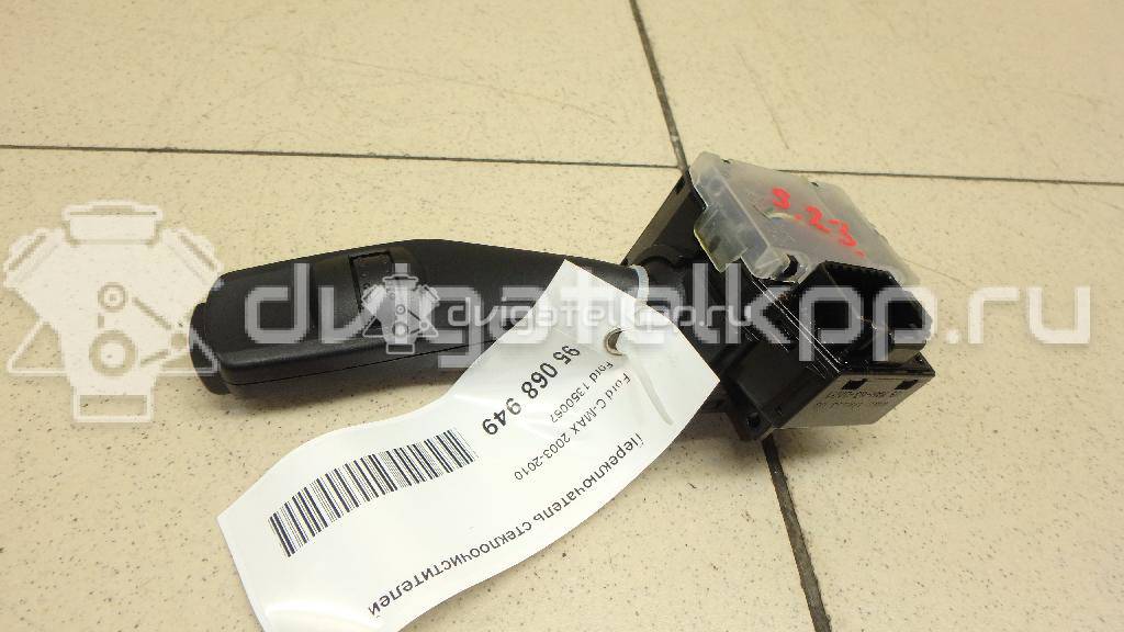 Фото Переключатель стеклоочистителей  1350067 для Ford Focus {forloop.counter}}