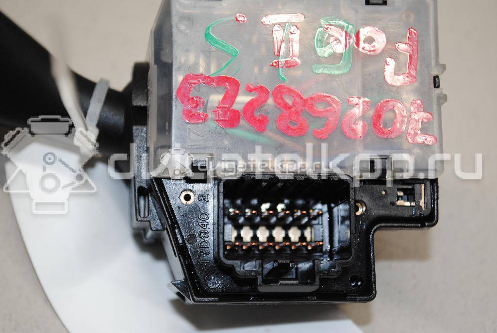 Фото Переключатель стеклоочистителей  1350067 для Ford Focus {forloop.counter}}