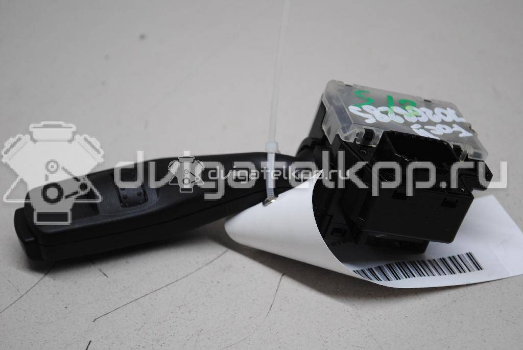 Фото Переключатель стеклоочистителей  1350067 для Ford Focus {forloop.counter}}