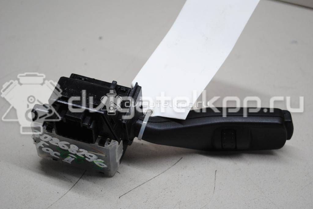 Фото Переключатель стеклоочистителей  1350067 для Ford Focus {forloop.counter}}