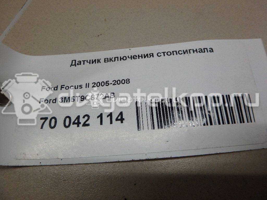 Фото Датчик включения стопсигнала  3M5T9C872AB для Ford Fiesta / Focus / Tourneo / C-Max / Galaxy {forloop.counter}}