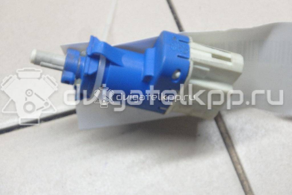 Фото Датчик включения стопсигнала  3M5T9C872AB для Ford Fiesta / Focus / Tourneo / C-Max / Galaxy {forloop.counter}}