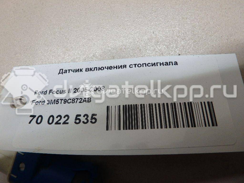 Фото Датчик включения стопсигнала  3M5T9C872AB для Ford Fiesta / Focus / Tourneo / C-Max / Galaxy {forloop.counter}}