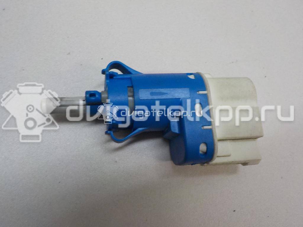 Фото Датчик включения стопсигнала  3M5T9C872AB для Ford Fiesta / Focus / Tourneo / C-Max / Galaxy {forloop.counter}}