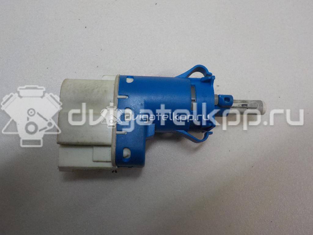 Фото Датчик включения стопсигнала  3M5T9C872AB для Ford Fiesta / Focus / Tourneo / C-Max / Galaxy {forloop.counter}}