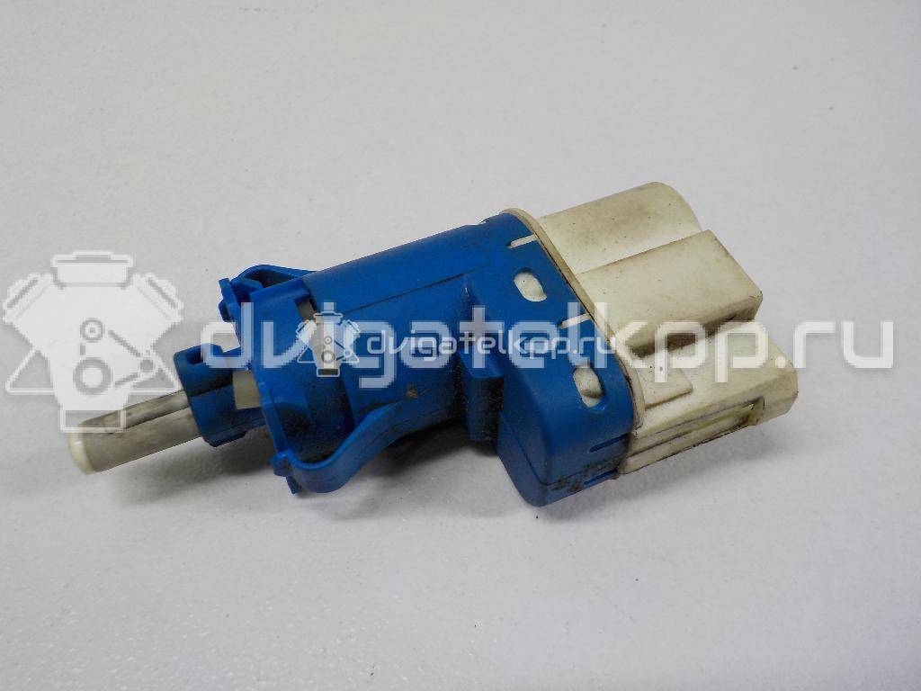 Фото Датчик включения стопсигнала  3M5T9C872AB для Ford Fiesta / Focus / Tourneo / C-Max / Galaxy {forloop.counter}}