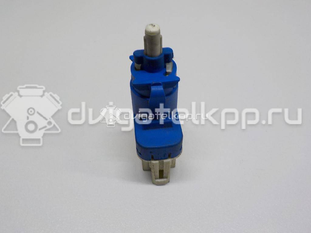 Фото Датчик включения стопсигнала  3M5T9C872AC для Ford Fiesta / Focus / Tourneo / C-Max / Galaxy {forloop.counter}}
