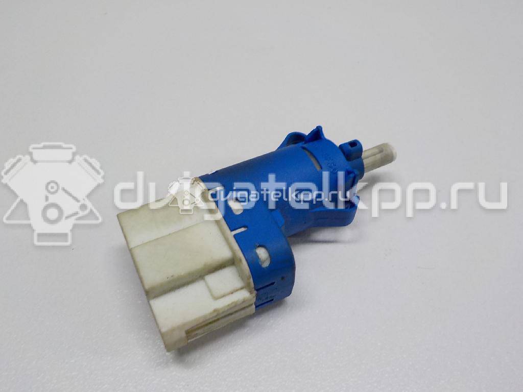 Фото Датчик включения стопсигнала  3M5T9C872AC для Ford Fiesta / Focus / Tourneo / C-Max / Galaxy {forloop.counter}}