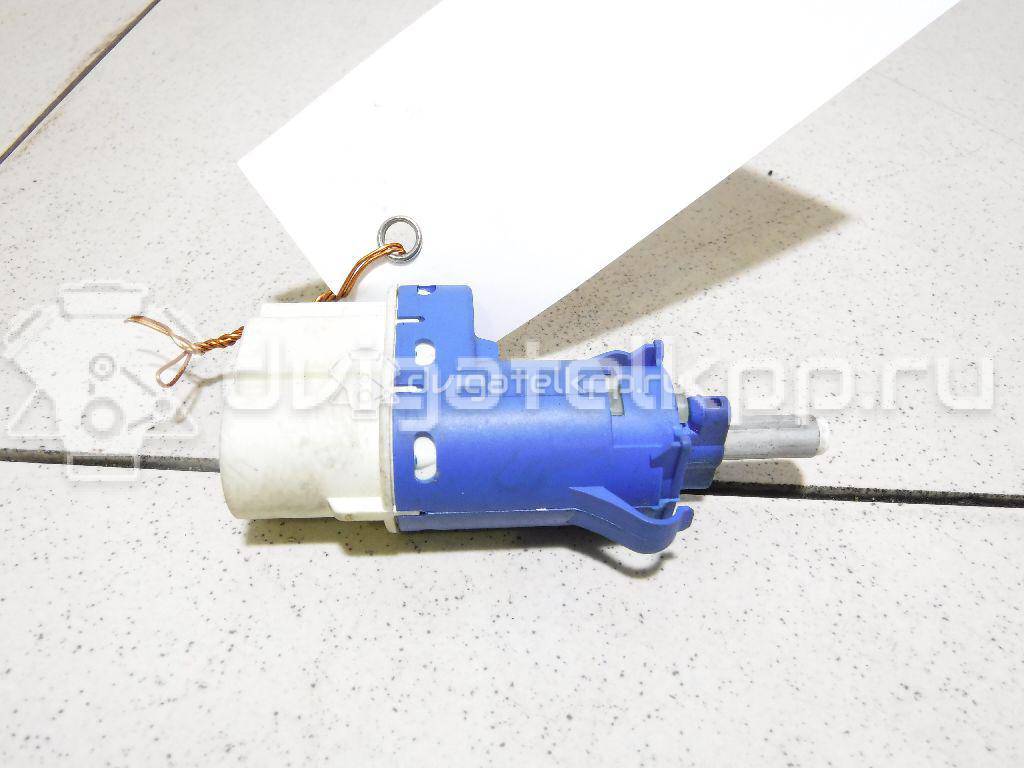 Фото Датчик включения стопсигнала  3M5T9C872AC для Ford Fiesta / Focus / Tourneo / C-Max / Galaxy {forloop.counter}}