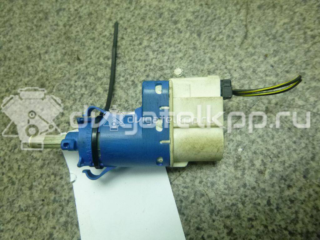 Фото Датчик включения стопсигнала  3M5T9C872AC для Ford Fiesta / Focus / Tourneo / C-Max / Galaxy {forloop.counter}}