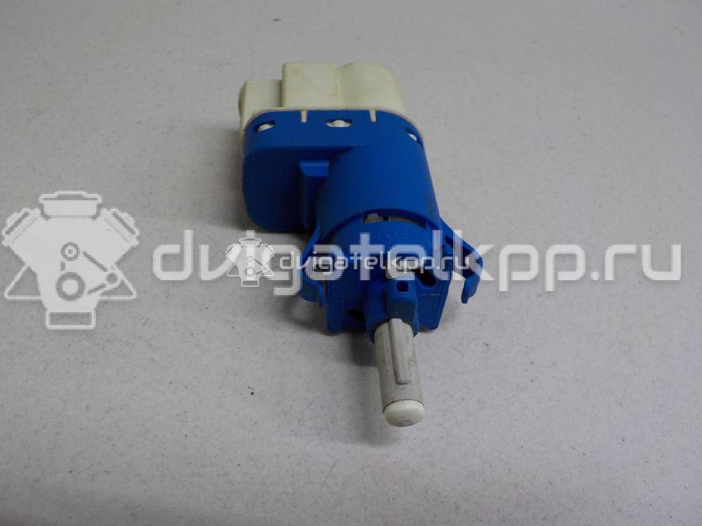 Фото Датчик включения стопсигнала  3M5T9C872AC для Ford Fiesta / Focus / Tourneo / C-Max / Galaxy {forloop.counter}}
