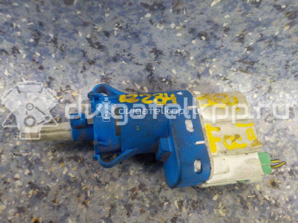 Фото Датчик включения стопсигнала  3M5T9C872AC для Ford Fiesta / Focus / Tourneo / C-Max / Galaxy {forloop.counter}}