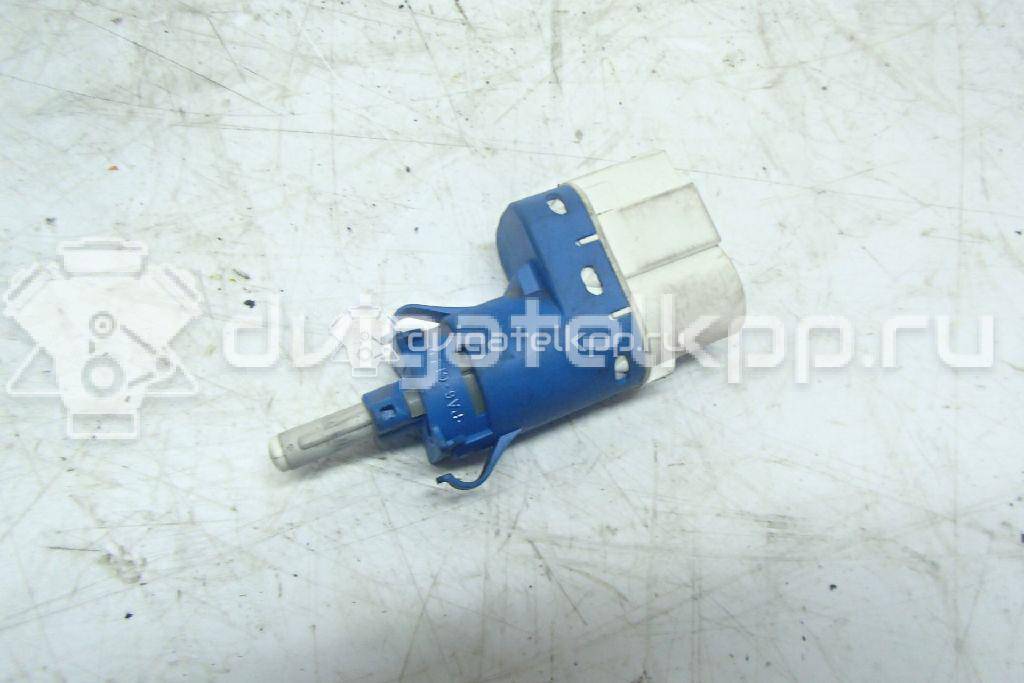 Фото Датчик включения стопсигнала  3M5T9C872AC для Ford Fiesta / Focus / Tourneo / C-Max / Galaxy {forloop.counter}}