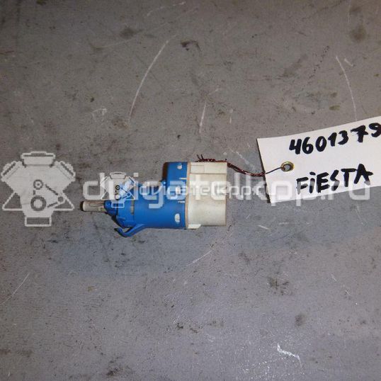 Фото Датчик включения стопсигнала  3M5T9C872AC для Ford Fiesta / Focus / Tourneo / C-Max / Galaxy