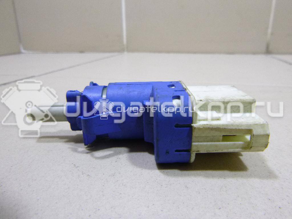 Фото Датчик включения стопсигнала  3M5T9C872AC для Ford Fiesta / Focus / Tourneo / C-Max / Galaxy {forloop.counter}}
