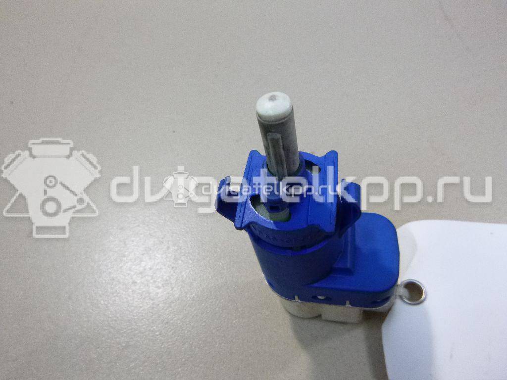 Фото Датчик включения стопсигнала  3M5T9C872AC для Ford Fiesta / Focus / Tourneo / C-Max / Galaxy {forloop.counter}}
