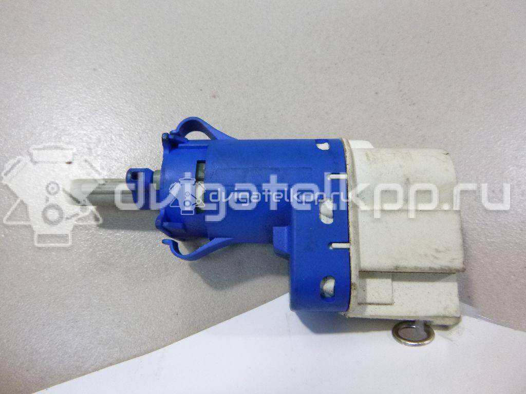 Фото Датчик включения стопсигнала  3M5T9C872AC для Ford Fiesta / Focus / Tourneo / C-Max / Galaxy {forloop.counter}}