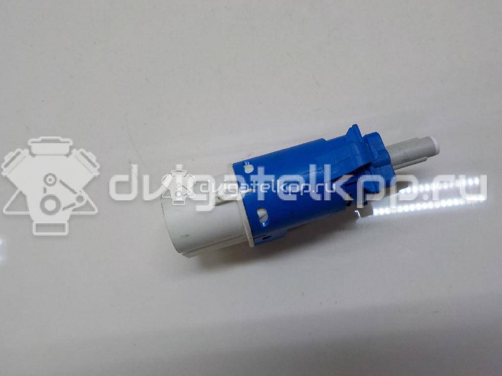 Фото Датчик включения стопсигнала  3M5T9C872AC для Ford Fiesta / Focus / Tourneo / C-Max / Galaxy {forloop.counter}}
