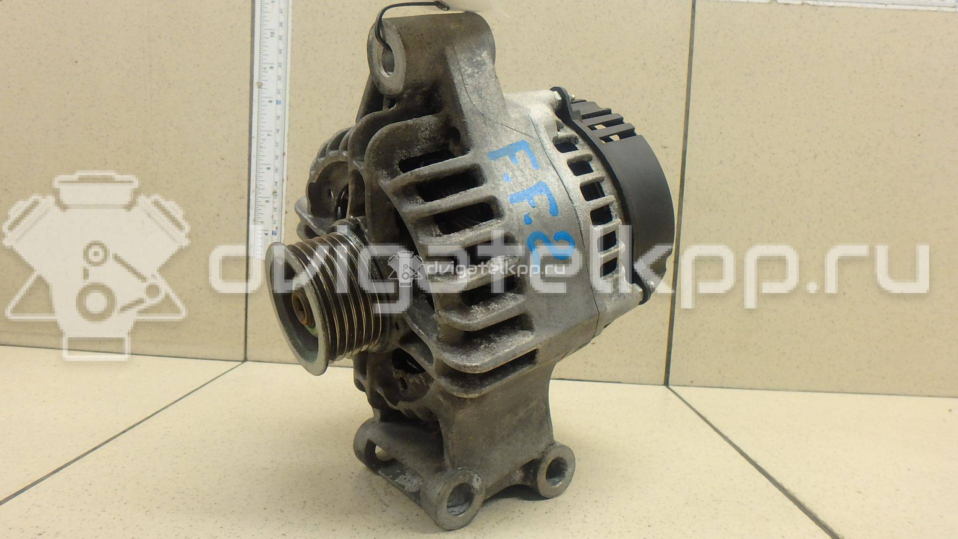 Фото Генератор  1708472 для Ford Fiesta / Focus / Tourneo / C-Max / Fusion Ju {forloop.counter}}