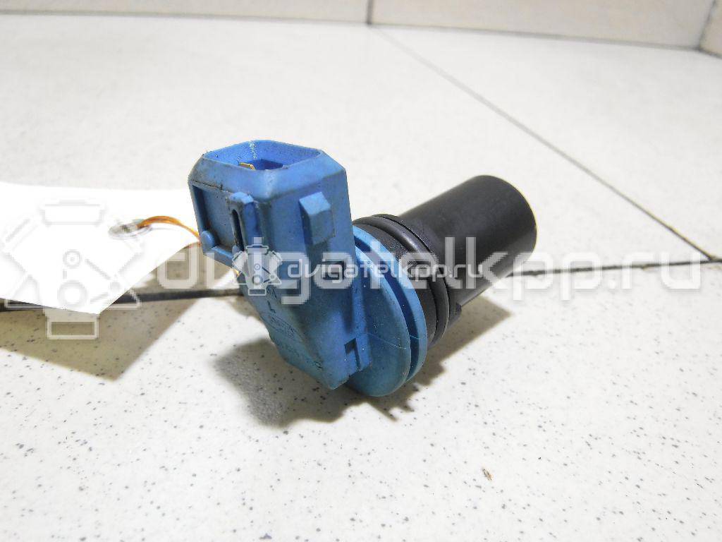 Фото Датчик положения распредвала  YS6A12K073AB для Ford Fiesta / Focus / Tourneo / C-Max / Ka {forloop.counter}}