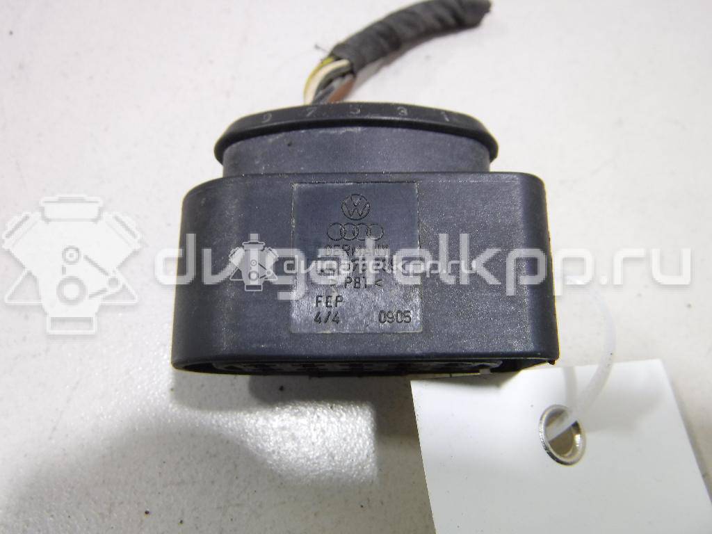 Фото Разъем  1J0973735 для ford C-MAX {forloop.counter}}