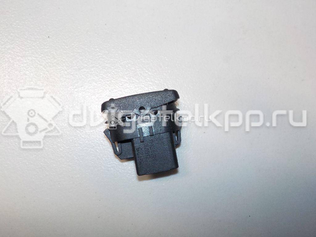 Фото Кнопка стеклоподъемника  1223143 для Ford Focus {forloop.counter}}