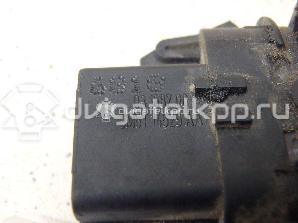 Фото Кнопка стеклоподъемника  1223143 для Ford Focus {forloop.counter}}