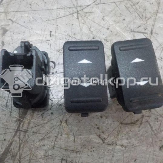 Фото Кнопка стеклоподъемника  1223143 для Ford Focus