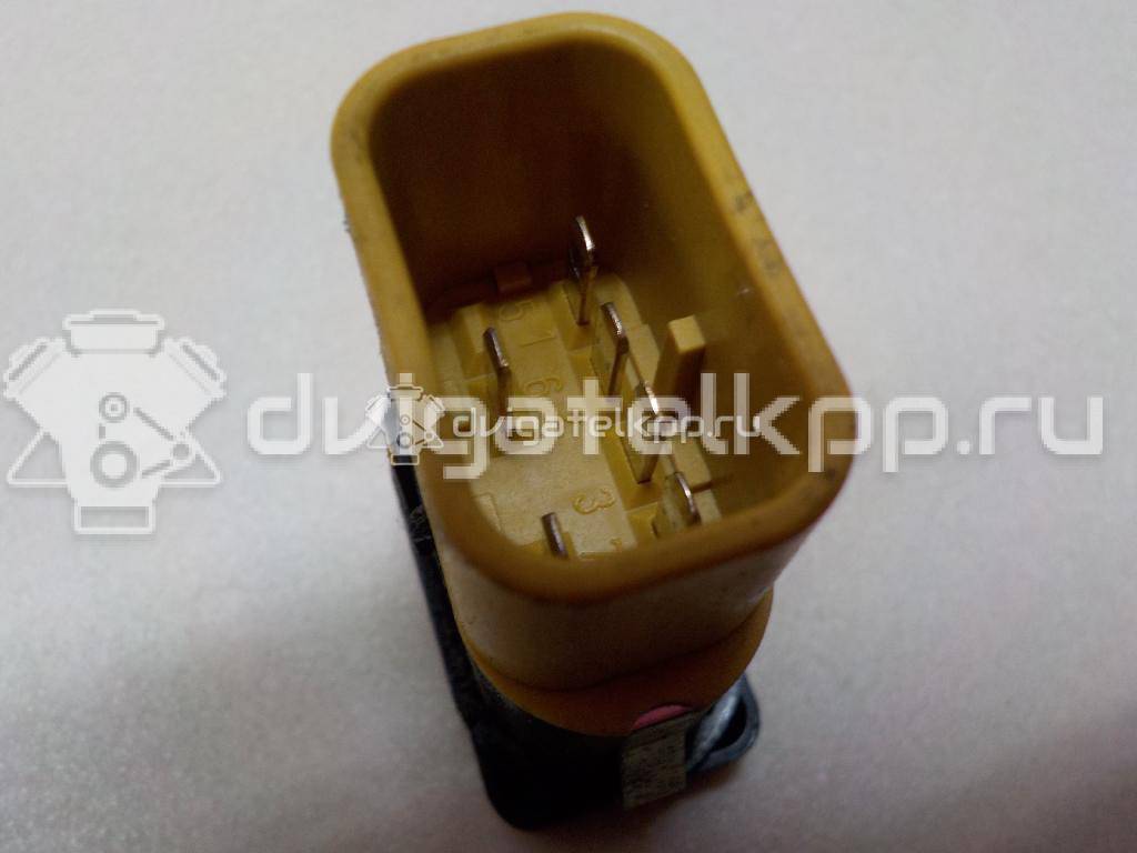 Фото Кнопка стеклоподъемника  1379197 для Ford Focus / S-Max / C-Max {forloop.counter}}