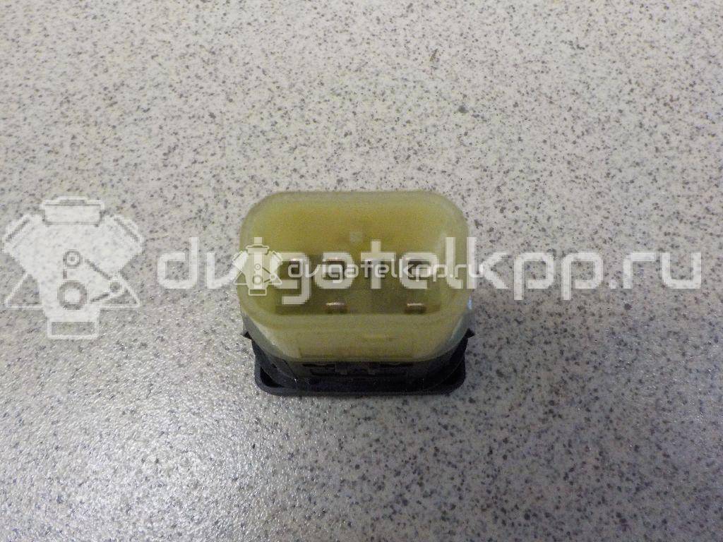 Фото Кнопка стеклоподъемника  1223141 для Ford Focus {forloop.counter}}