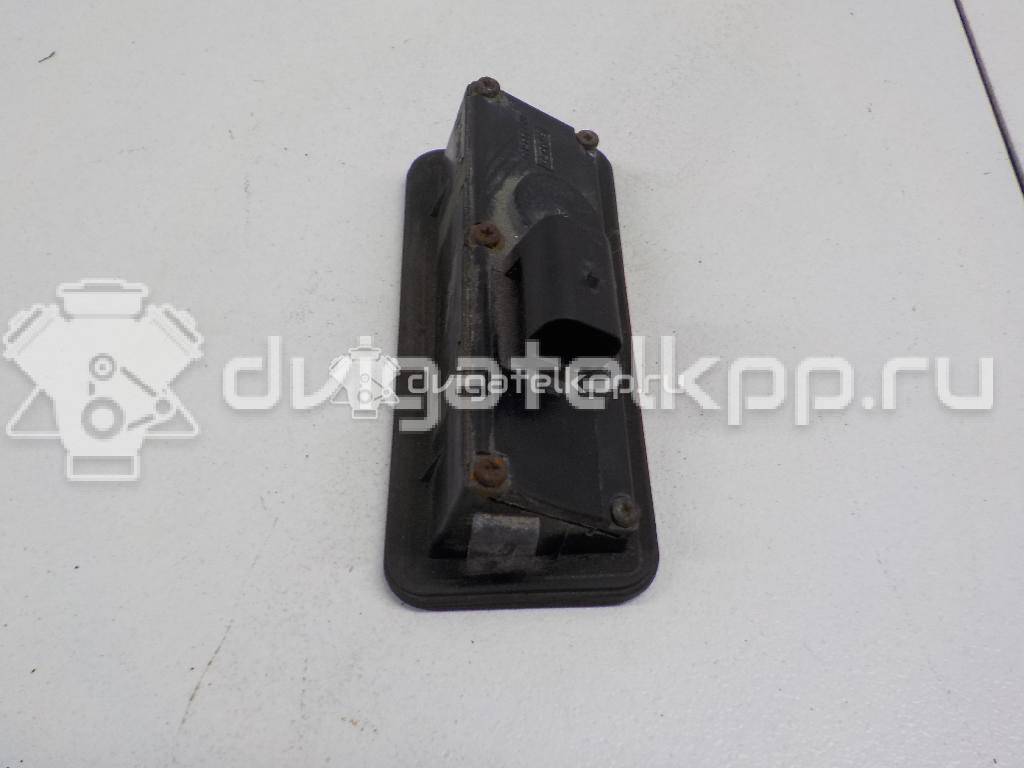 Фото Кнопка открывания багажника  1857333 для Ford Fiesta / Focus / C-Max / Galaxy / Kuga {forloop.counter}}