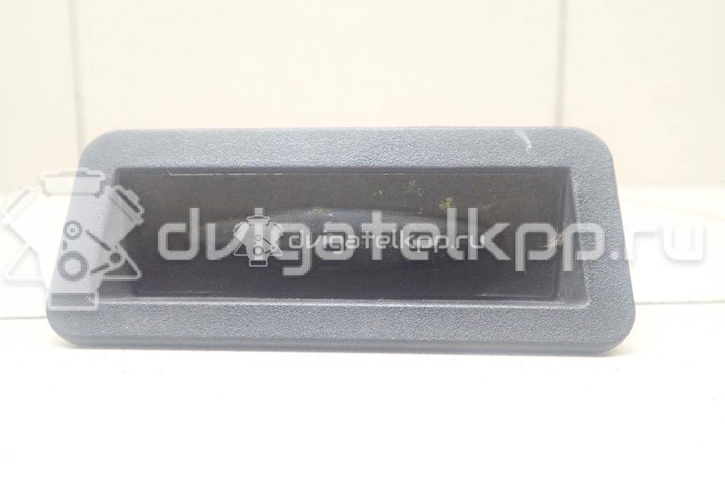 Фото Кнопка открывания багажника  1857333 для Ford Fiesta / Focus / C-Max / Galaxy / Kuga {forloop.counter}}
