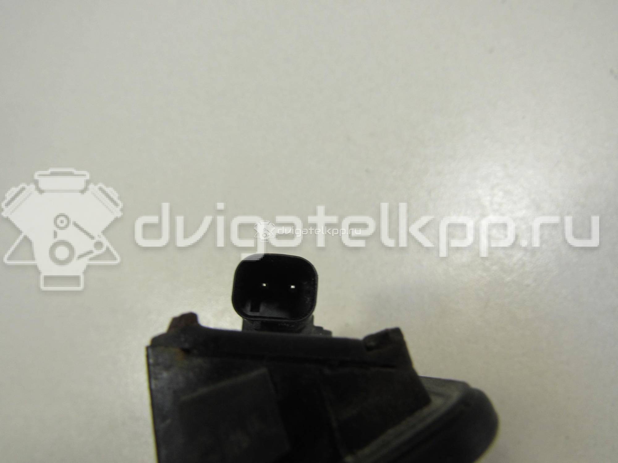 Фото Кнопка открывания багажника  1857333 для Ford Fiesta / Focus / C-Max / Galaxy / Kuga {forloop.counter}}