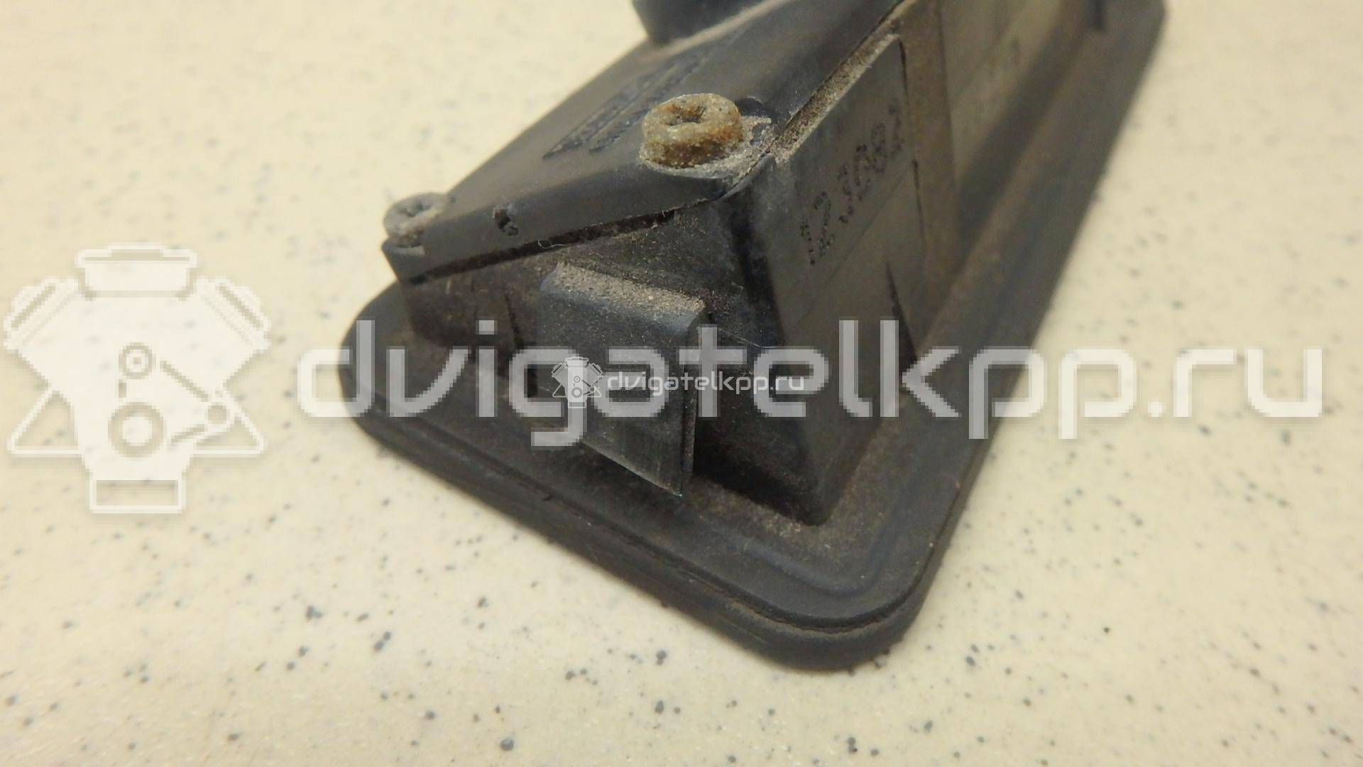 Фото Кнопка открывания багажника  1857333 для Ford Fiesta / Focus / C-Max / Galaxy / Kuga {forloop.counter}}