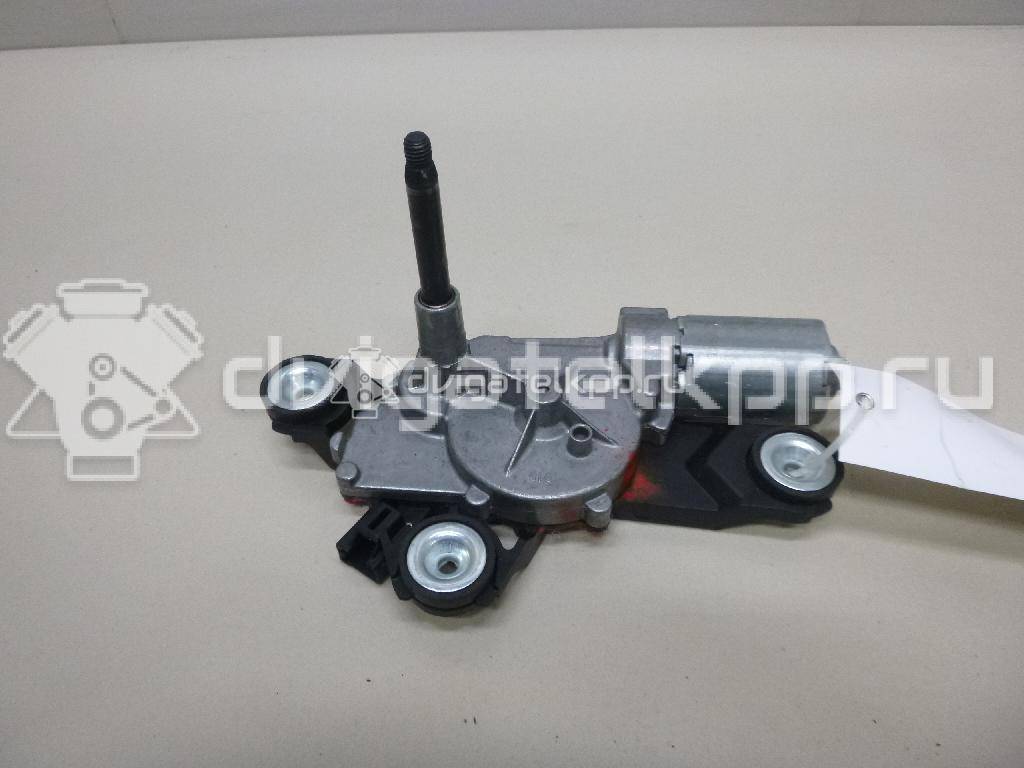 Фото Моторчик стеклоочистителя задний  1689913 для Ford Focus / C-Max / Galaxy / S-Max / Mondeo {forloop.counter}}