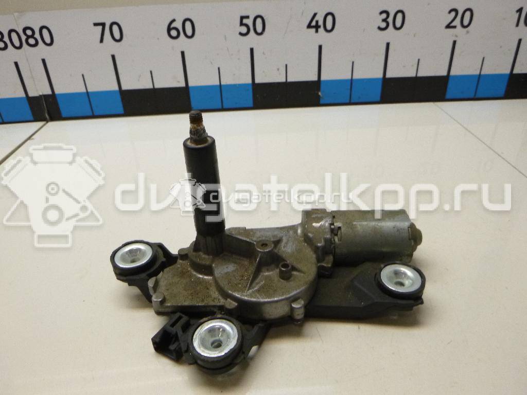 Фото Моторчик стеклоочистителя задний  1689913 для Ford Focus / C-Max / Galaxy / S-Max / Mondeo {forloop.counter}}
