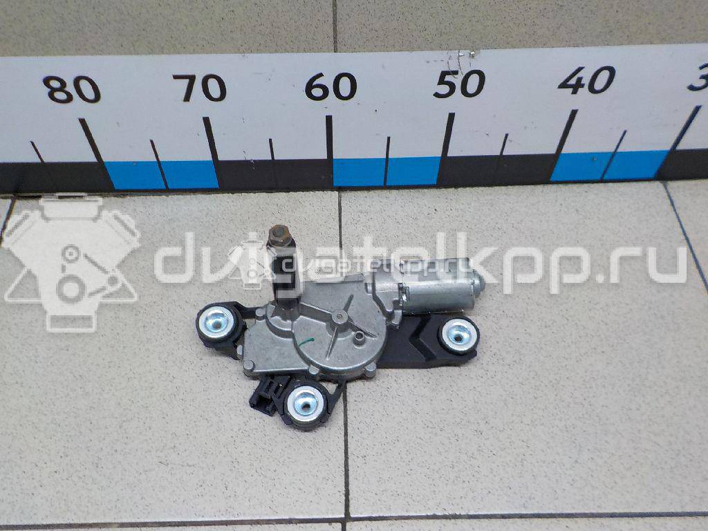 Фото Моторчик стеклоочистителя задний  1689913 для Ford Focus / C-Max / Galaxy / S-Max / Mondeo {forloop.counter}}