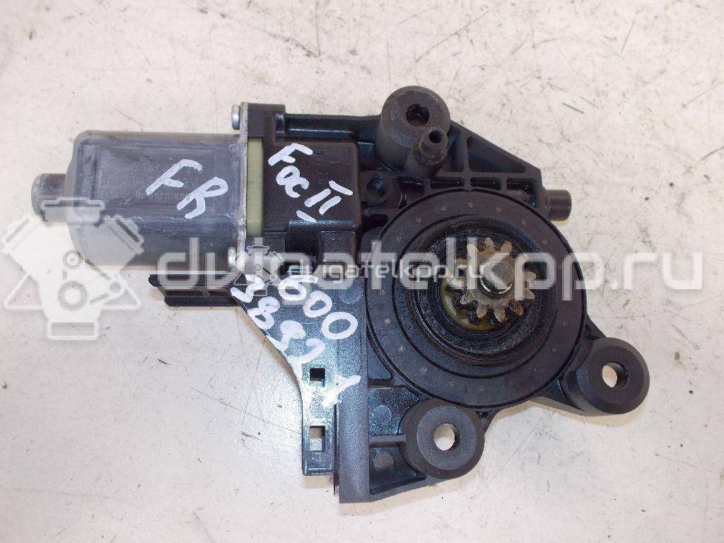 Фото Моторчик стеклоподъемника  1347884 для Ford Focus / Kuga {forloop.counter}}