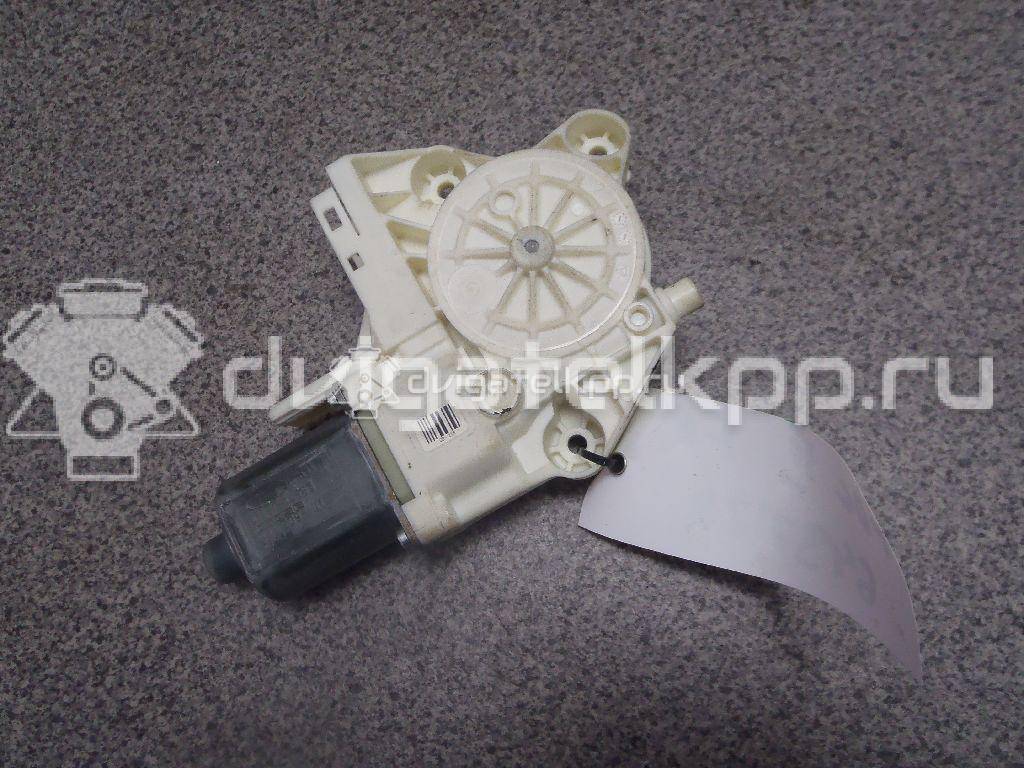 Фото Моторчик стеклоподъемника  1347884 для Ford Focus / Kuga {forloop.counter}}