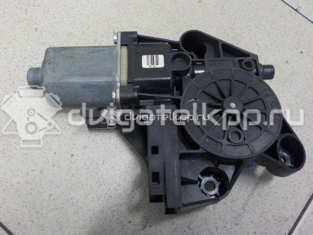 Фото Моторчик стеклоподъемника  1347884 для Ford Focus / Kuga {forloop.counter}}