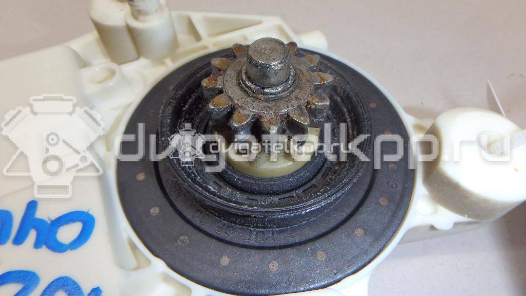 Фото Моторчик стеклоподъемника  1347884 для Ford Focus / Kuga {forloop.counter}}