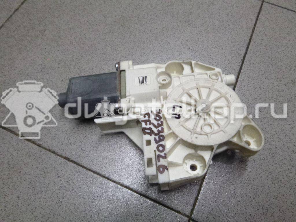 Фото Моторчик стеклоподъемника  1347885 для Ford Focus / Kuga {forloop.counter}}