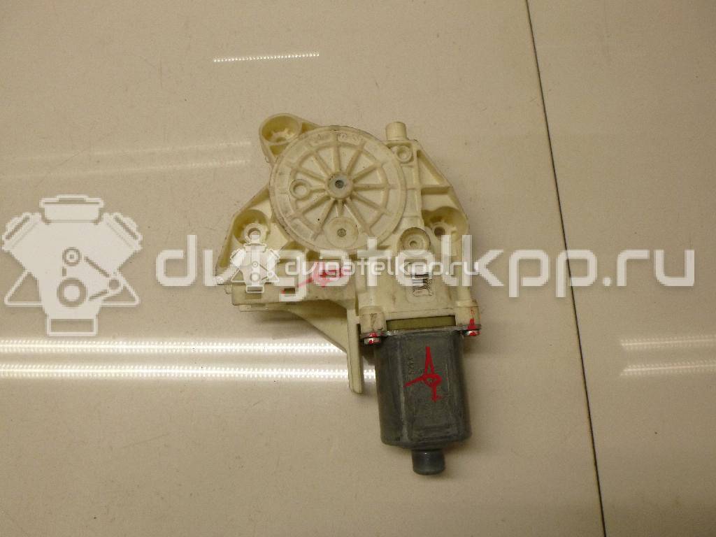 Фото Моторчик стеклоподъемника  1347884 для ford Focus II {forloop.counter}}