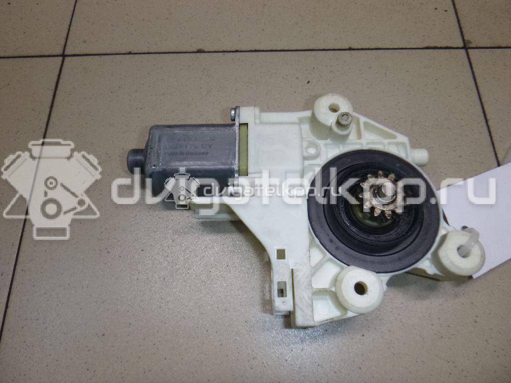 Фото Моторчик стеклоподъемника  1347884 для ford Focus II {forloop.counter}}