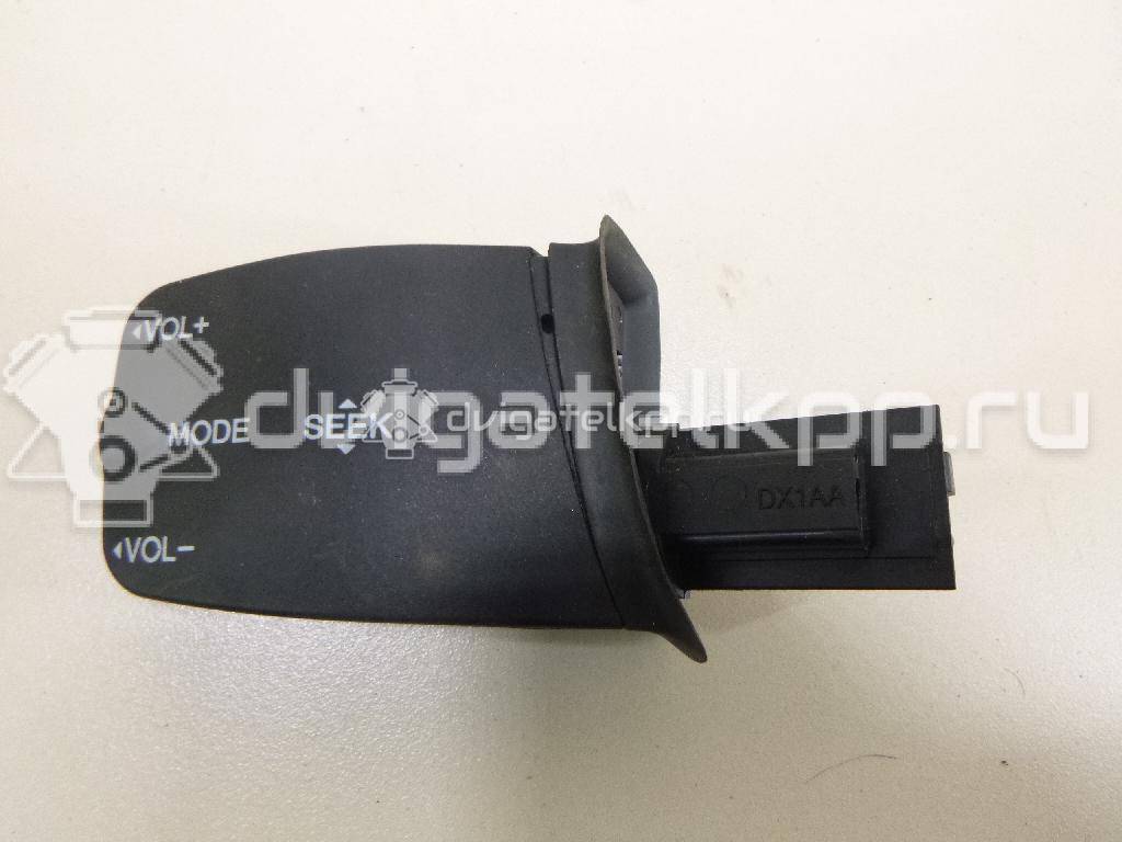 Фото Переключатель подрулевой управления магнитолой  1318961 для Ford Focus / Kuga / Transit / C-Max {forloop.counter}}