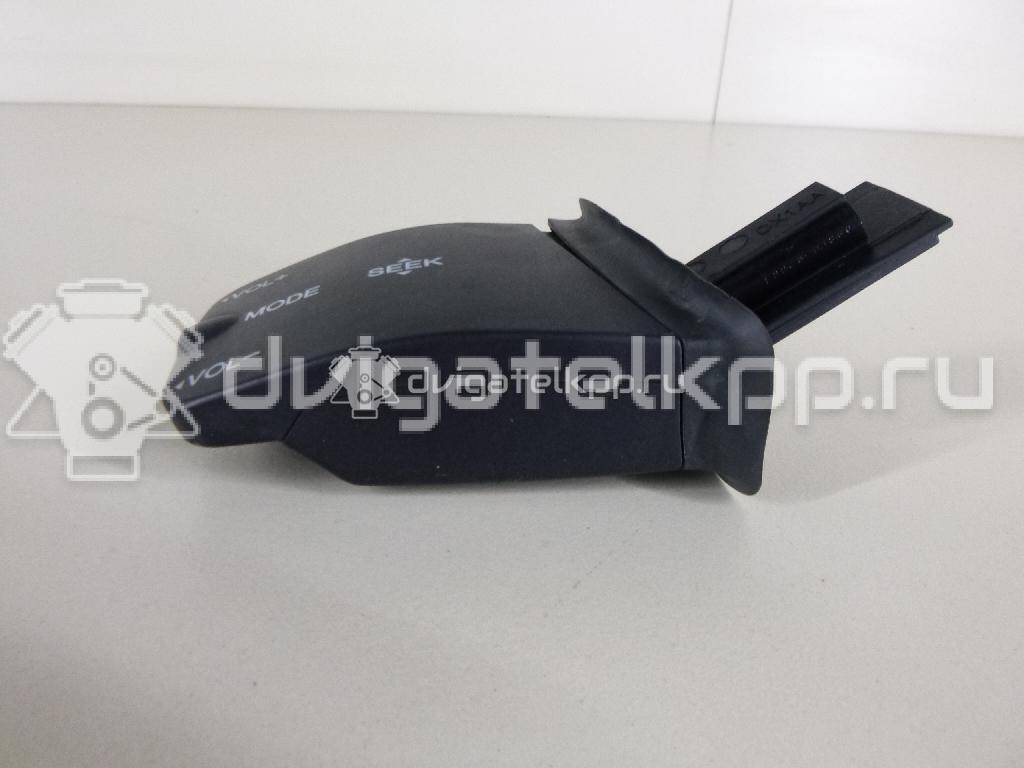 Фото Переключатель подрулевой управления магнитолой  1318961 для Ford Focus / Kuga / Transit / C-Max {forloop.counter}}