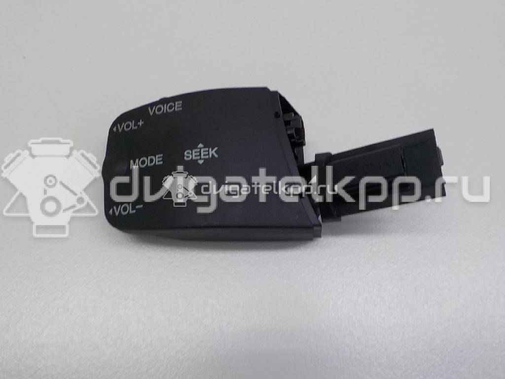 Фото Переключатель подрулевой управления магнитолой  1318965 для Ford Focus / Kuga / Transit / C-Max {forloop.counter}}