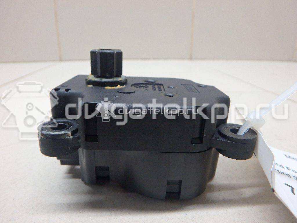 Фото Моторчик заслонки отопителя  3m5h19e616aa для Ford Focus / Tourneo / C-Max / Galaxy / Kuga {forloop.counter}}